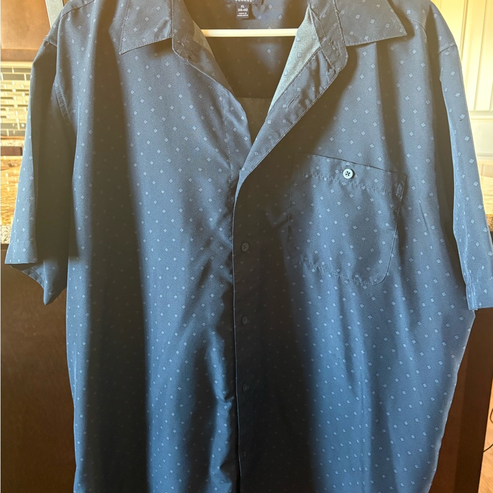 Men's Blue Short Sleeve Button-Up Shirt